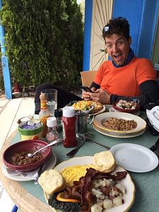 Food= smiles. Jason Shearer grubbing in Oracle- AZTR